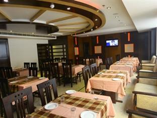 The Pelican Hotel Chandigarh Restaurant