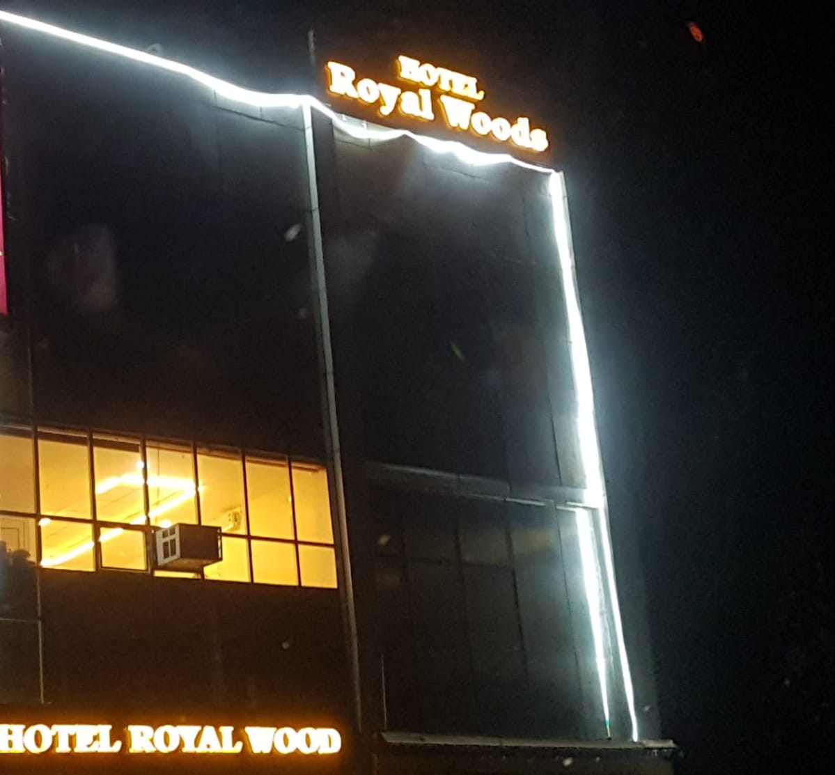 Royal Wood Hotel Chandigarh