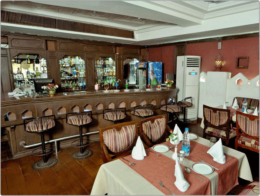 Solitaire Hotel Chandigarh Restaurant