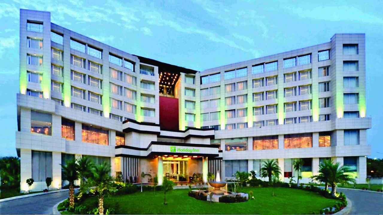 Holiday Inn Hotel Chandigarh