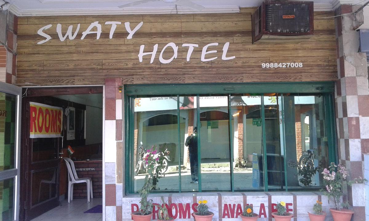 Swaty Hotel Chandigarh